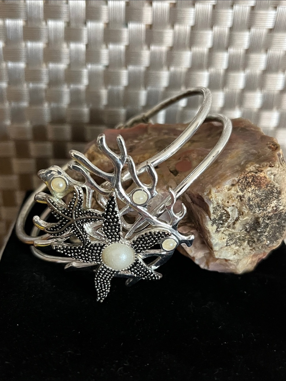 Silver Starfish Pearl Accent Cuff Bracelet - Ocean-Inspired Women’s Jewelry
